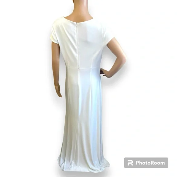 VINCE CAMUTO | Dress - Picture 5 of 11